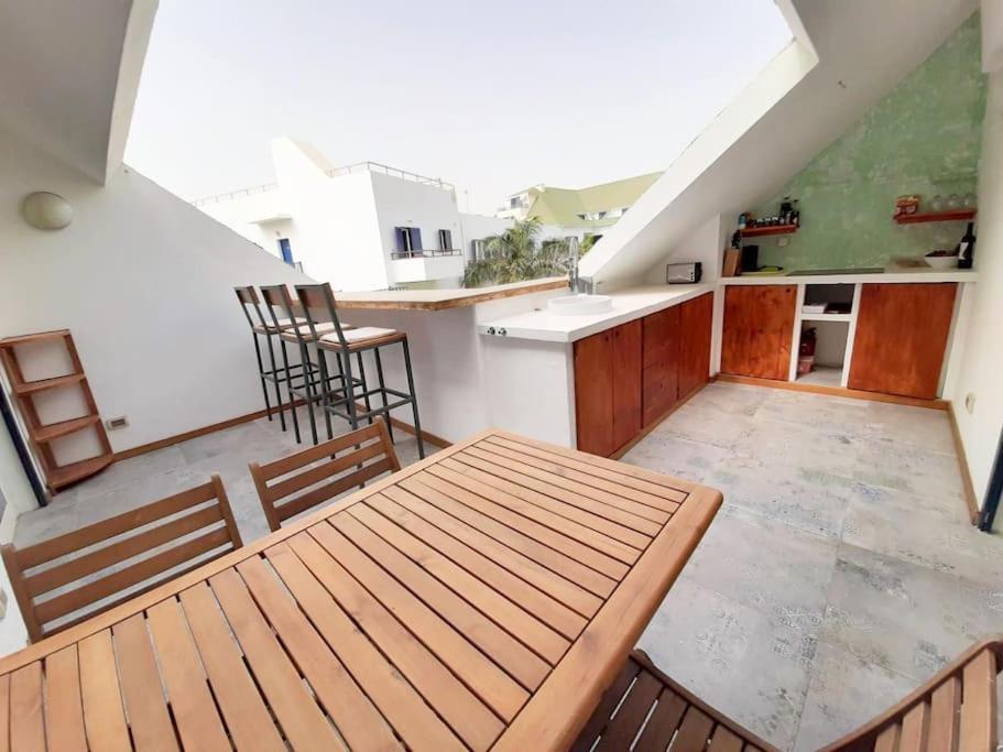 Penthouse With Rooftopbar, Fiber Wifi, Next To The Beach! سانتا ماريا المظهر الخارجي الصورة